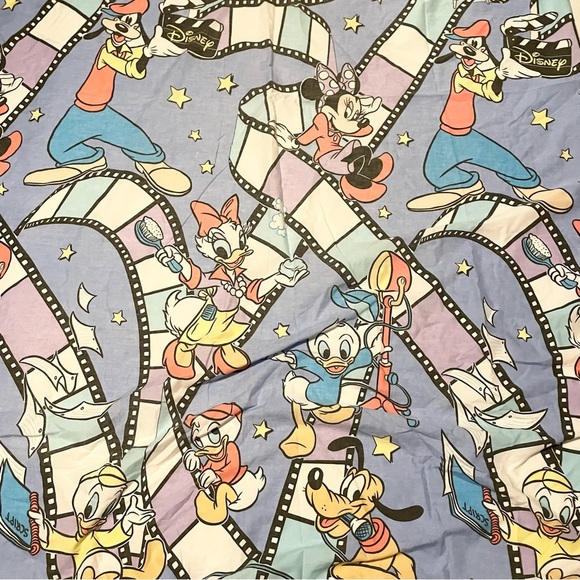 Vintage Mickey Mouse and Friends Twin Flat Sheet Hollywood Film Goofy Minnie - Picture 1 of 16